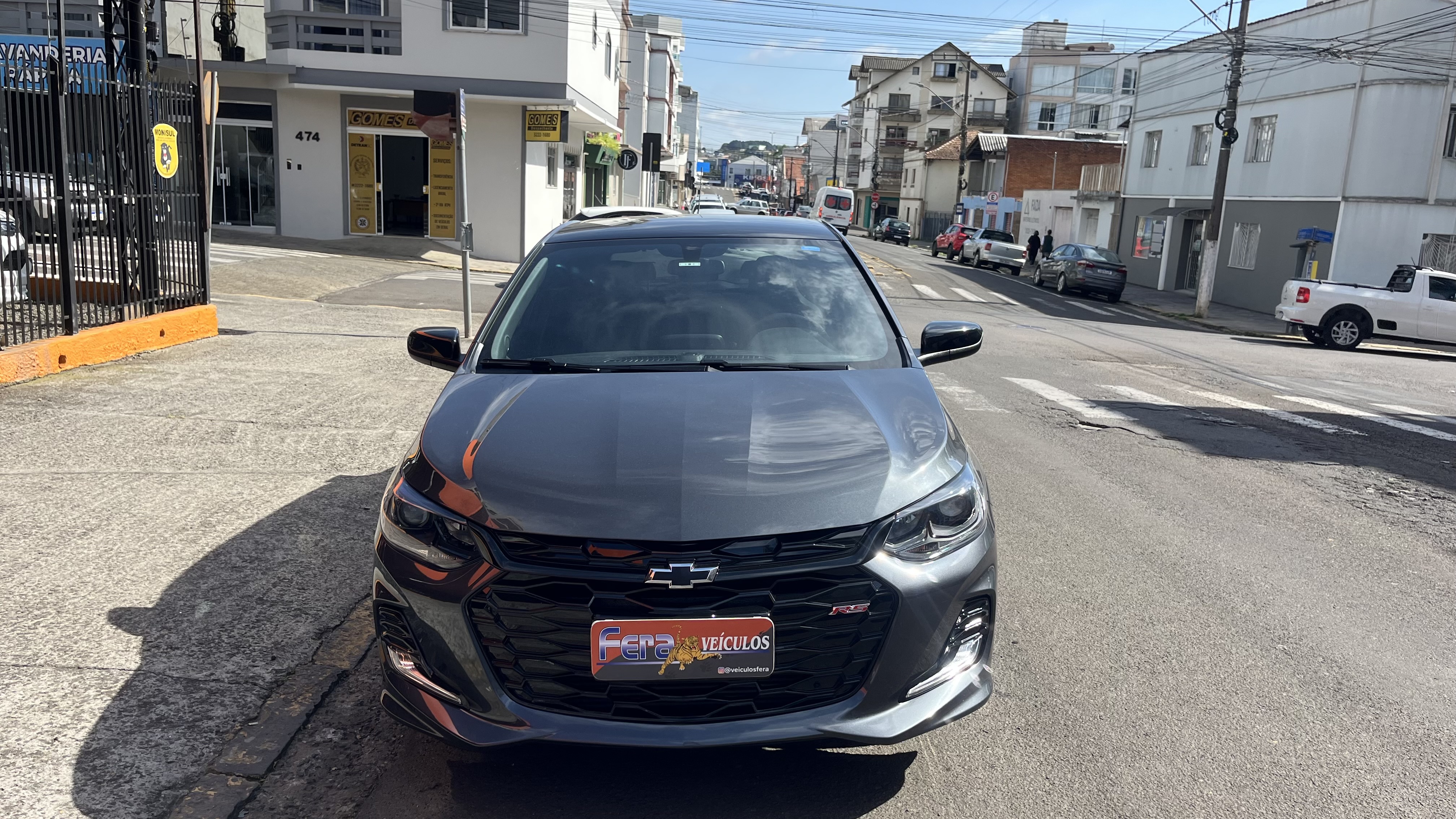 GM - Chevrolet ONIX HATCH RS 1.0 TB 12V Flex 5p Aut. - foto 2
