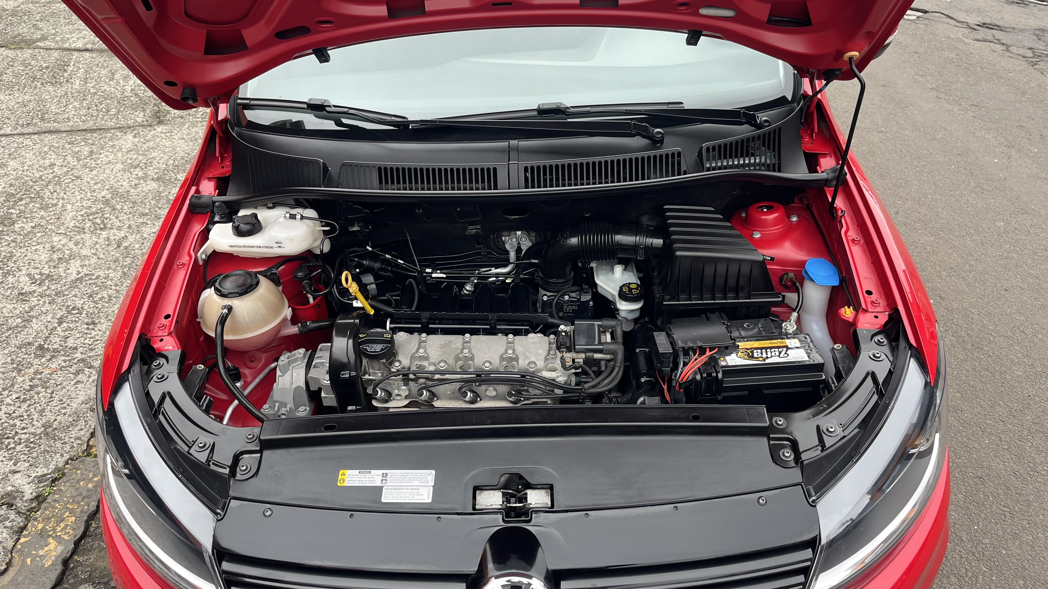 VW-Volkwagen FOX 1.6 8V Connect Flex Manual - foto 4