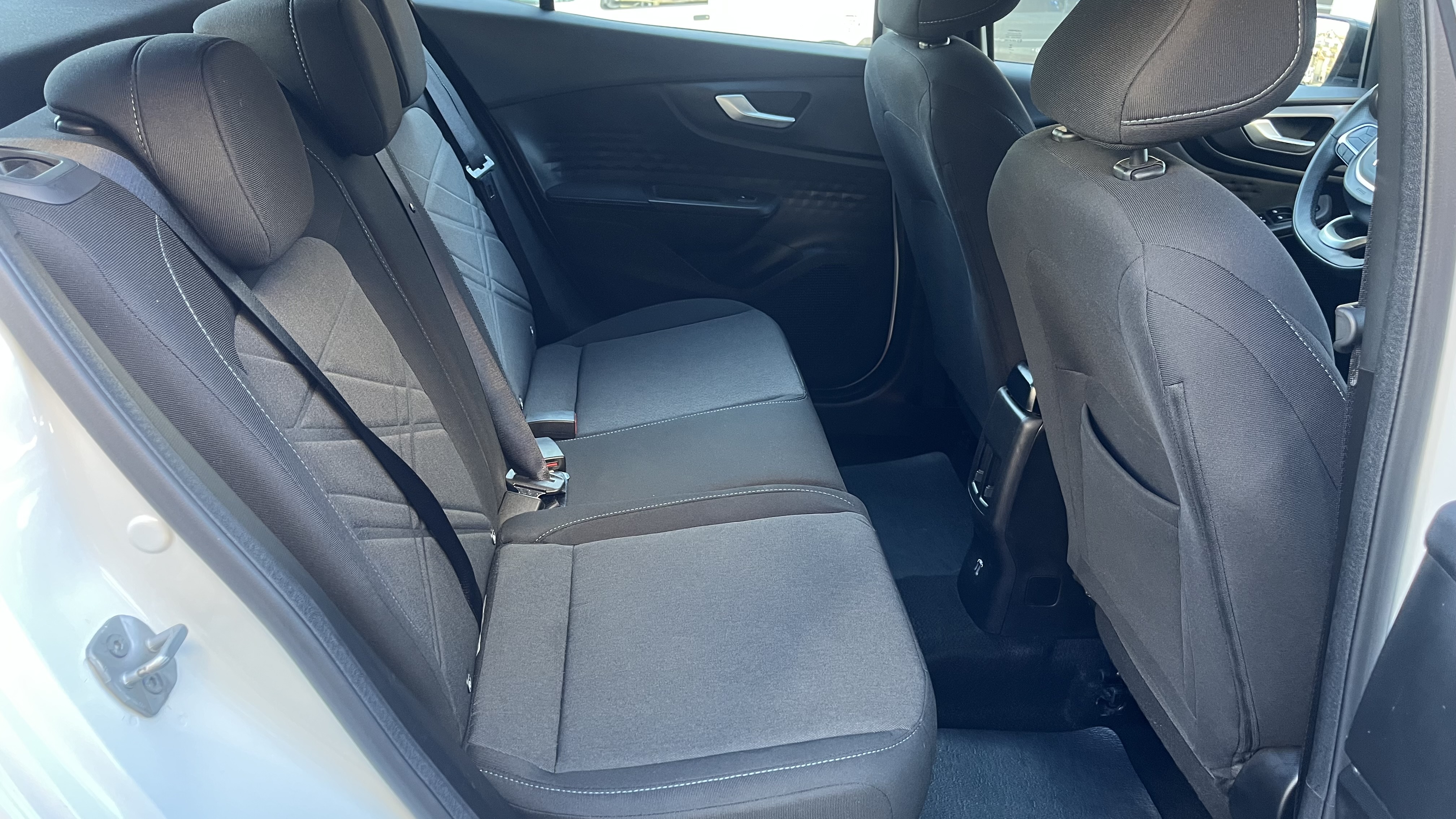 Fiat Fastback T200 Audace Hybrid Flex Automático - foto 7