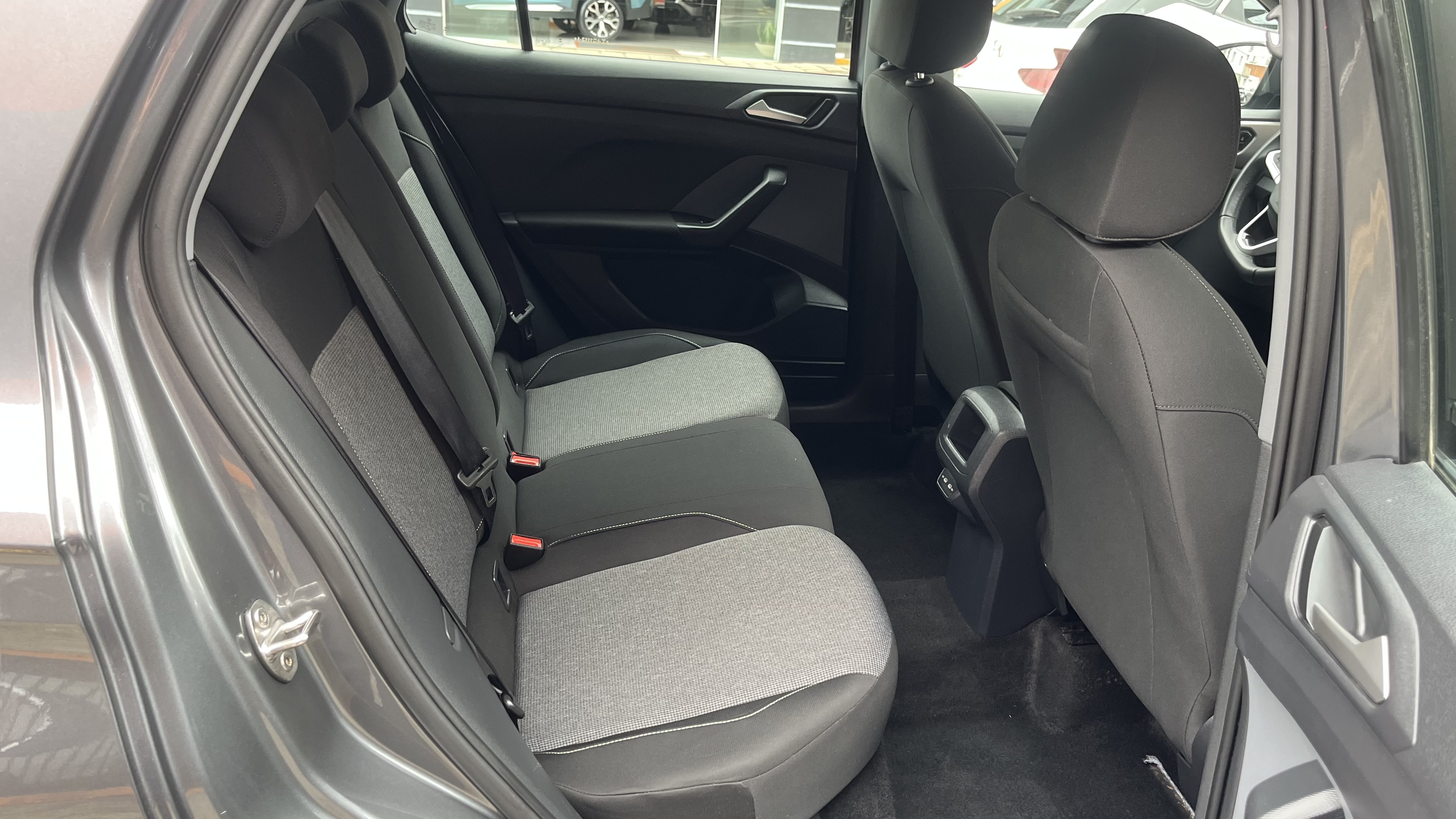 Volkswagen T-Cross 1.0 200 TSI Flex 12V Aut - foto 7