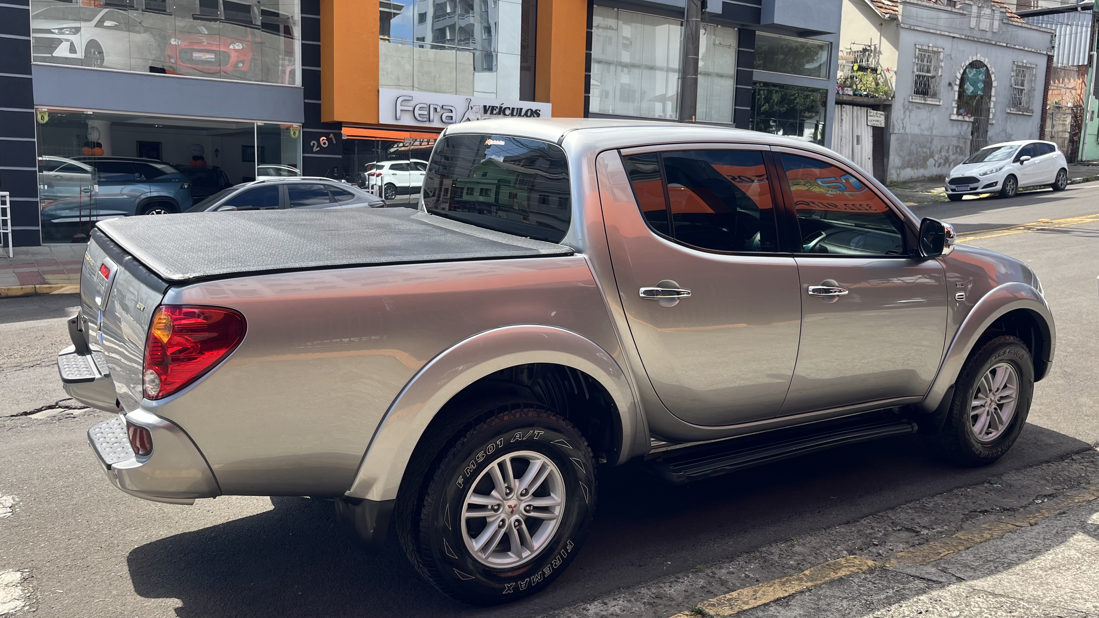 Mitsubishi L200 TRITON HPE 3.2 CD Int. 4X4 Diesel Aut - foto 10