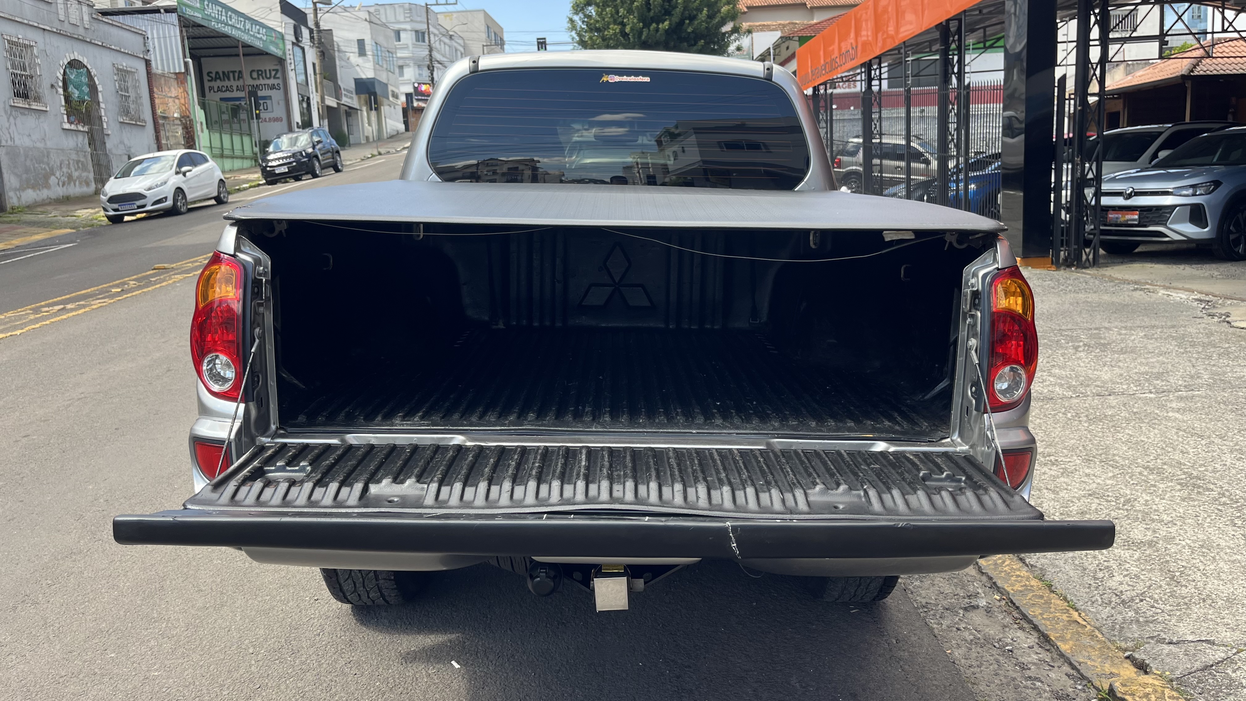 Mitsubishi L200 TRITON HPE 3.2 CD Int. 4X4 Diesel Aut - foto 9