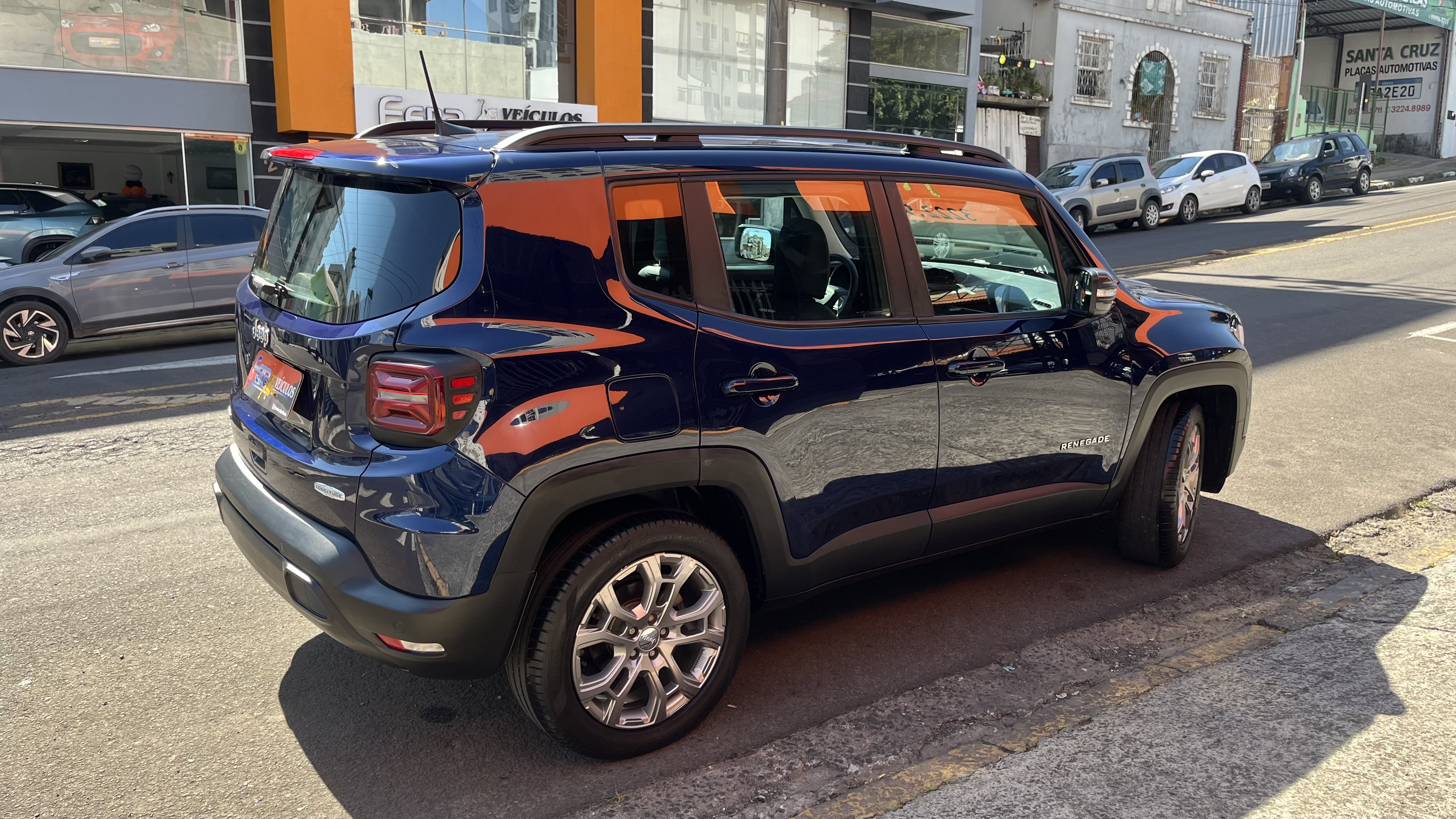 Jeep Renegade 1.3 270 Longitude Flex 16V AUT… - foto 9