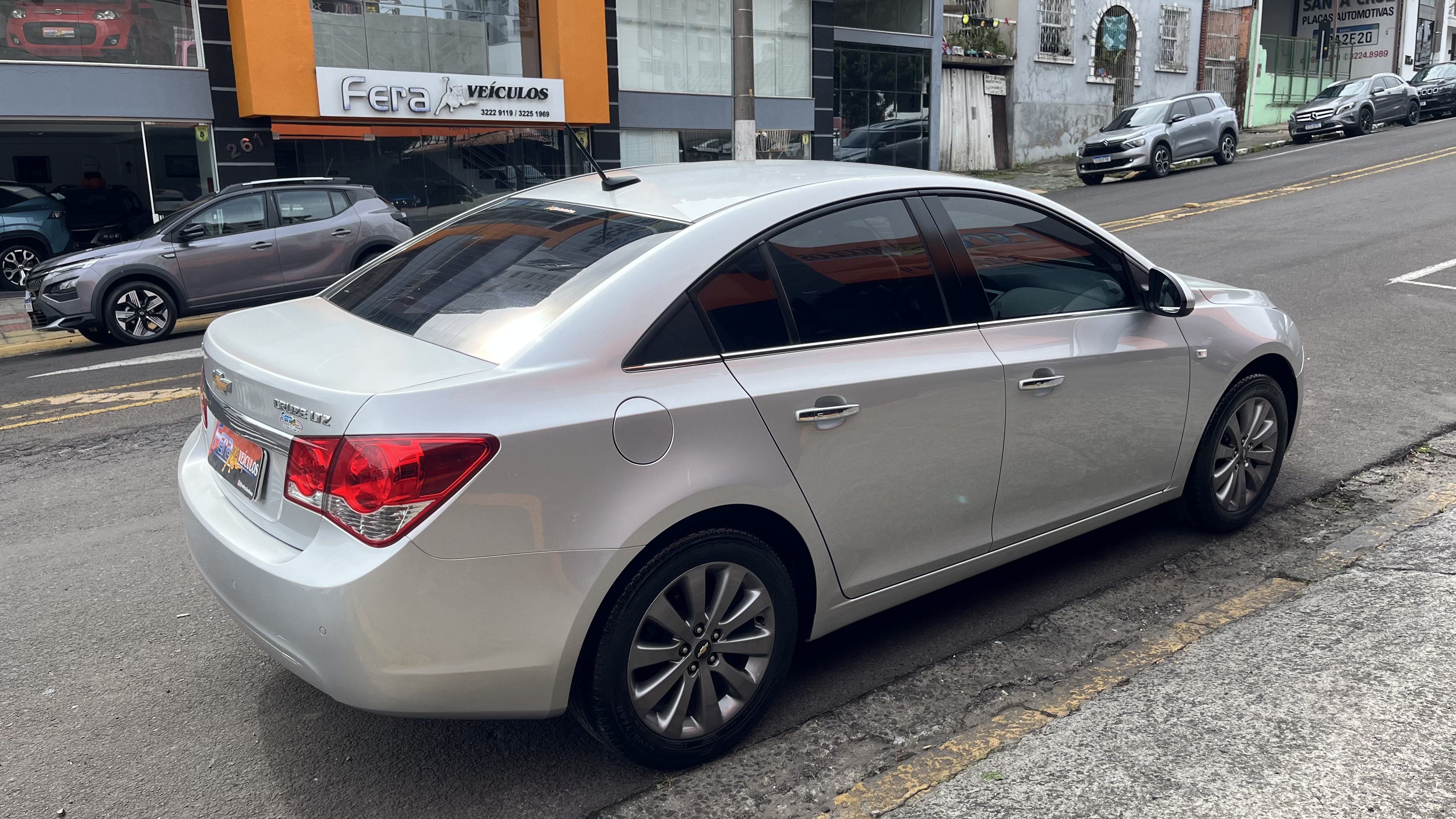 Chevrolet Cruze LTZ 1.8 16V Flexpower 4P Aut… - foto 9