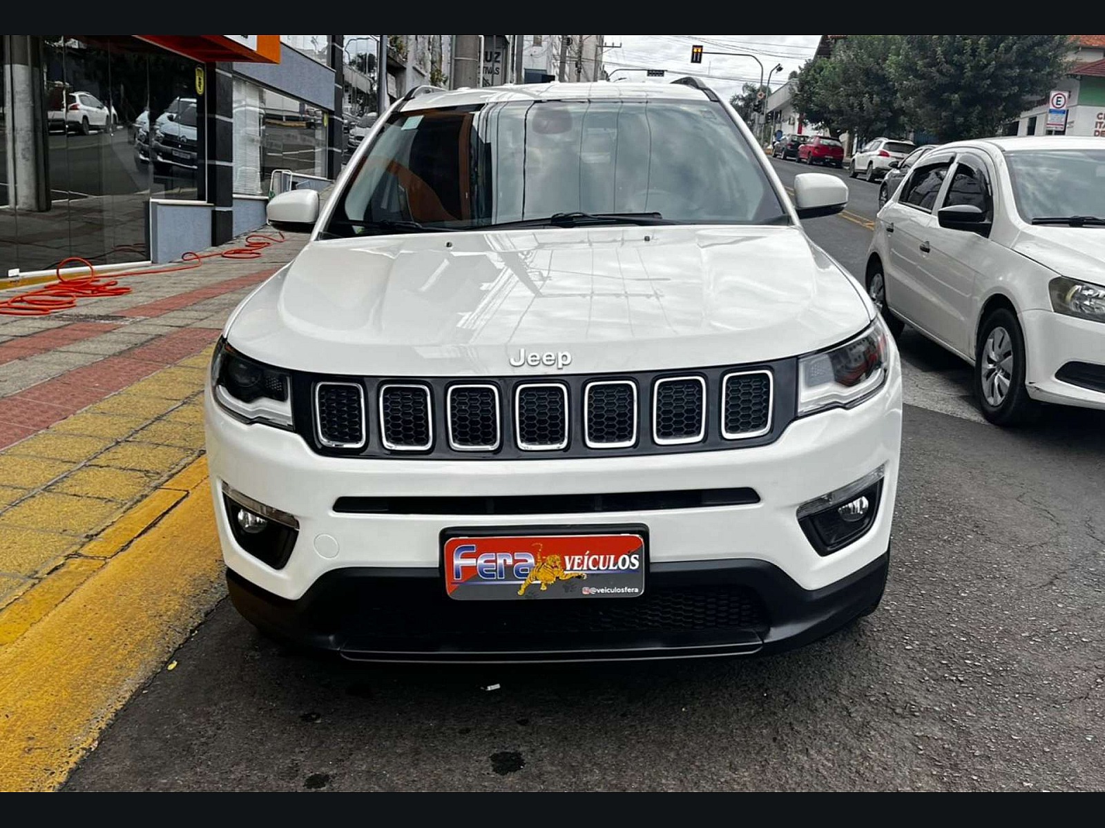 Jeep Compass 2.0 16V FLEX LONGITUDE 5P AUTOMÁTICO - foto 2
