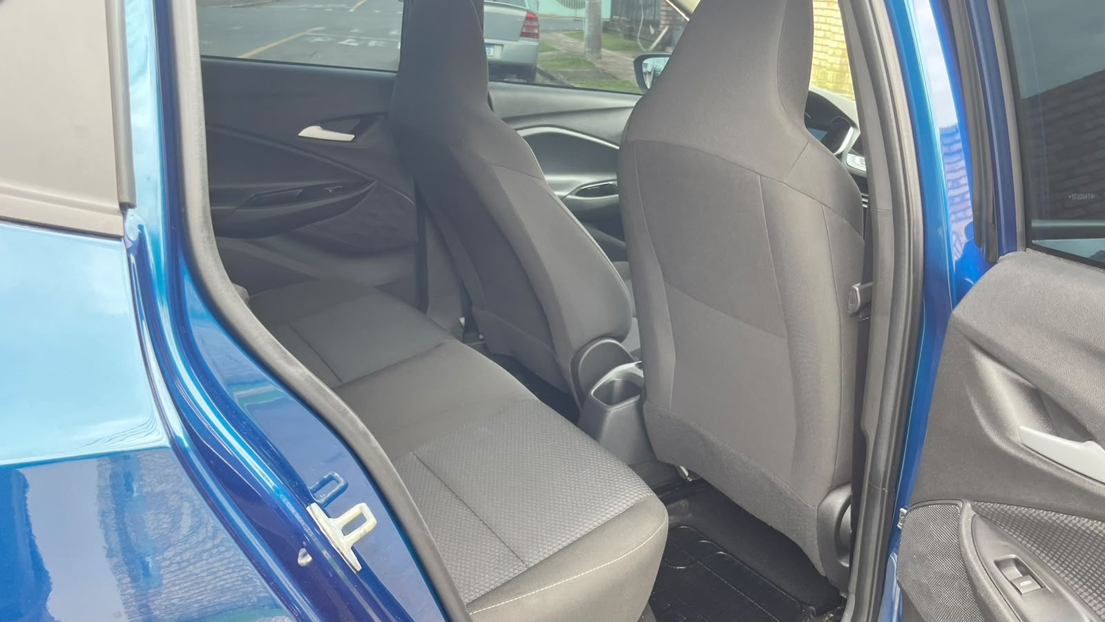 Chevrolet Onix 1.0 LT 12V Flex 5P Manual - foto 8
