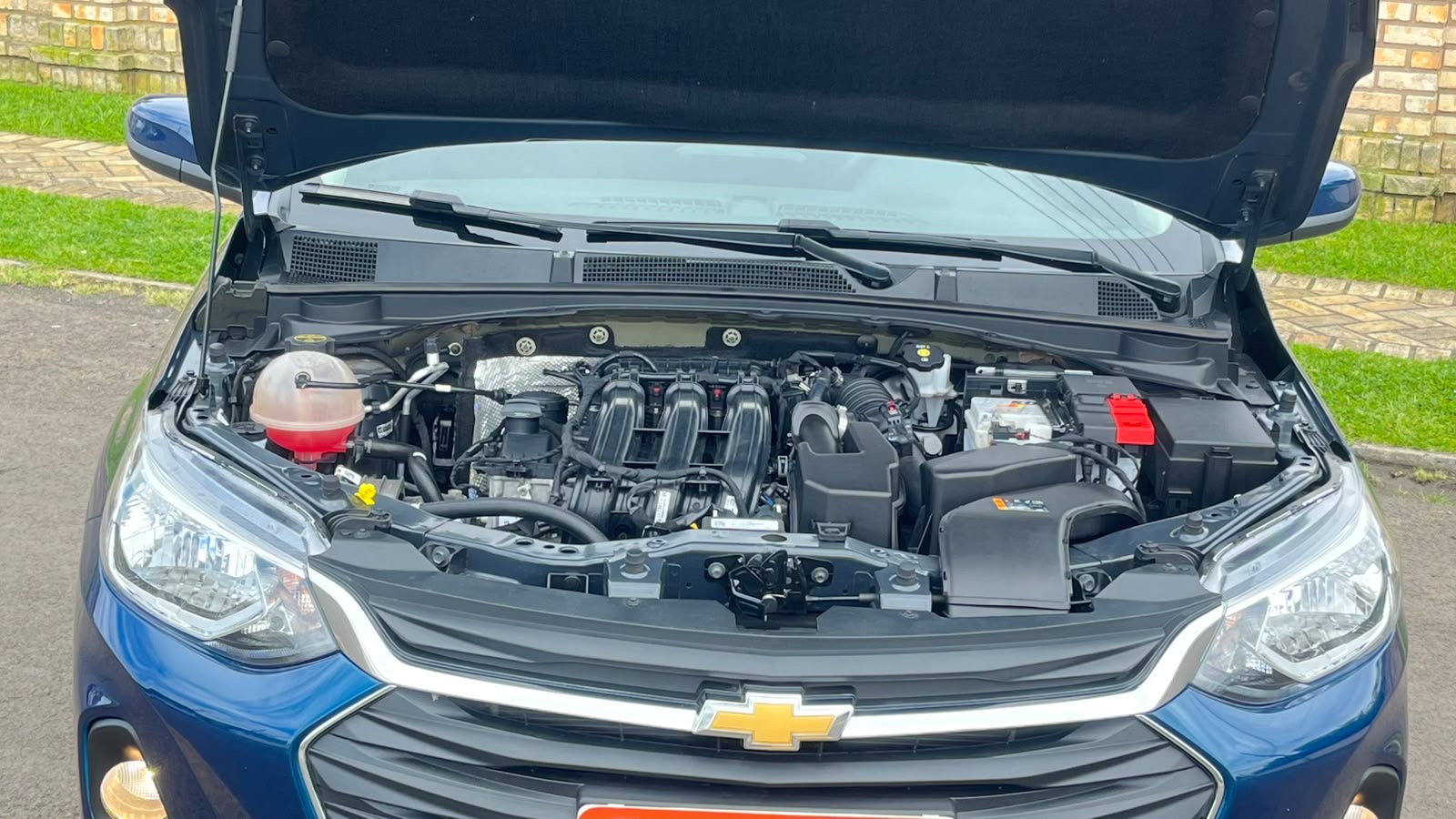 Chevrolet Onix 1.0 LT 12V Flex 5P Manual - foto 3