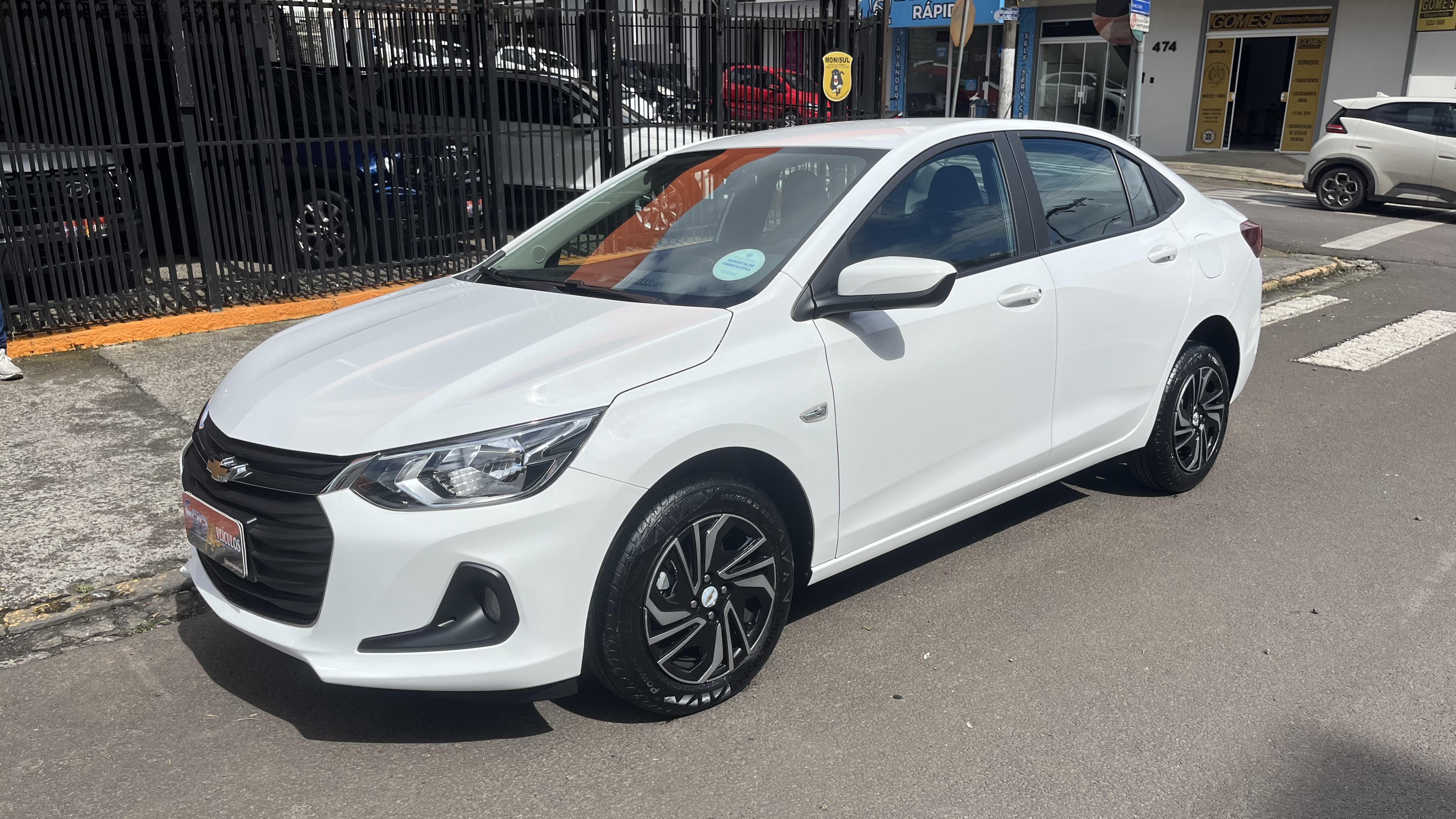 Chevrolet Onix Plus