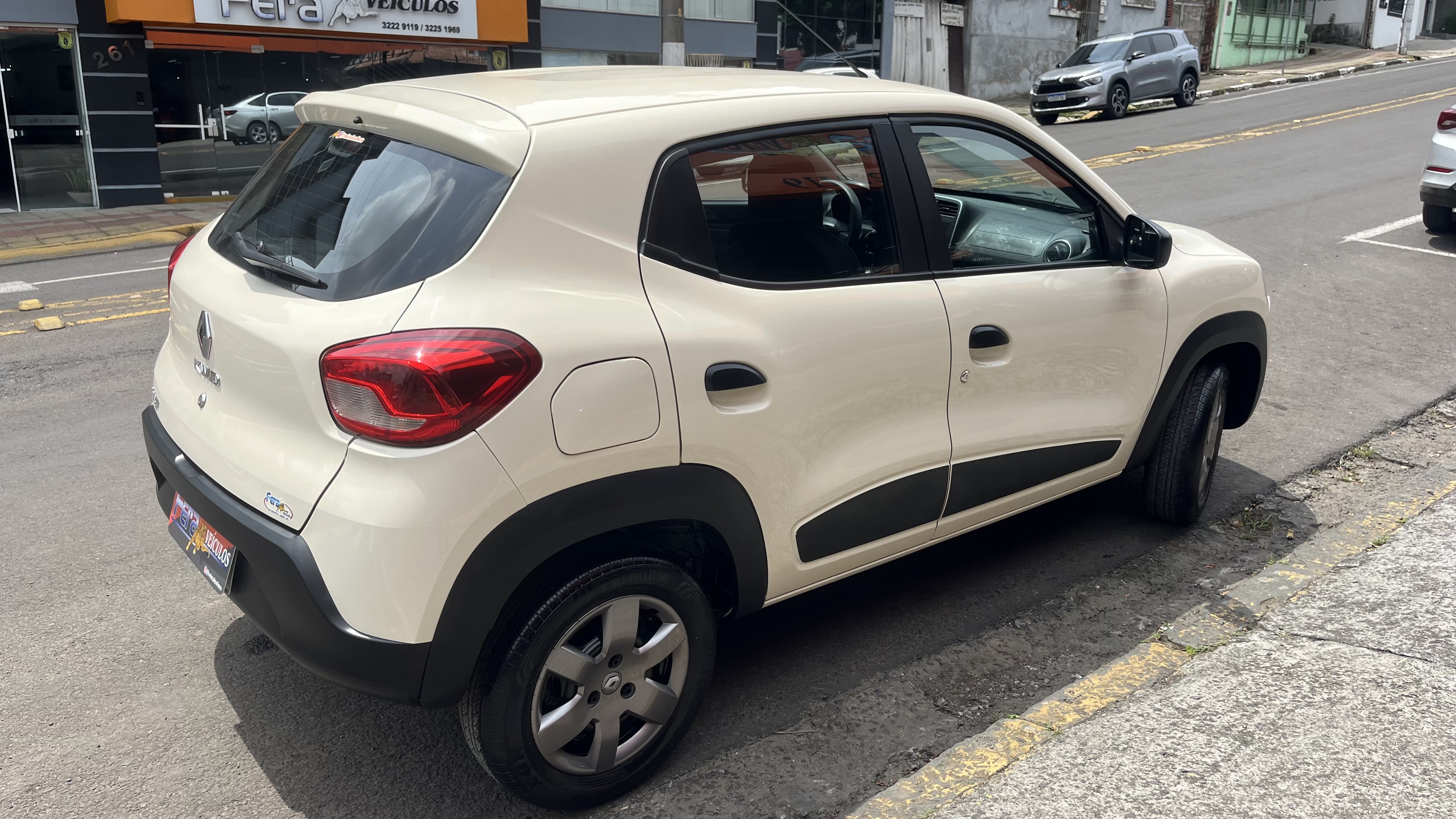 Renault Kwid 1.0 Zen 12V Flex 5P Manual… - foto 10