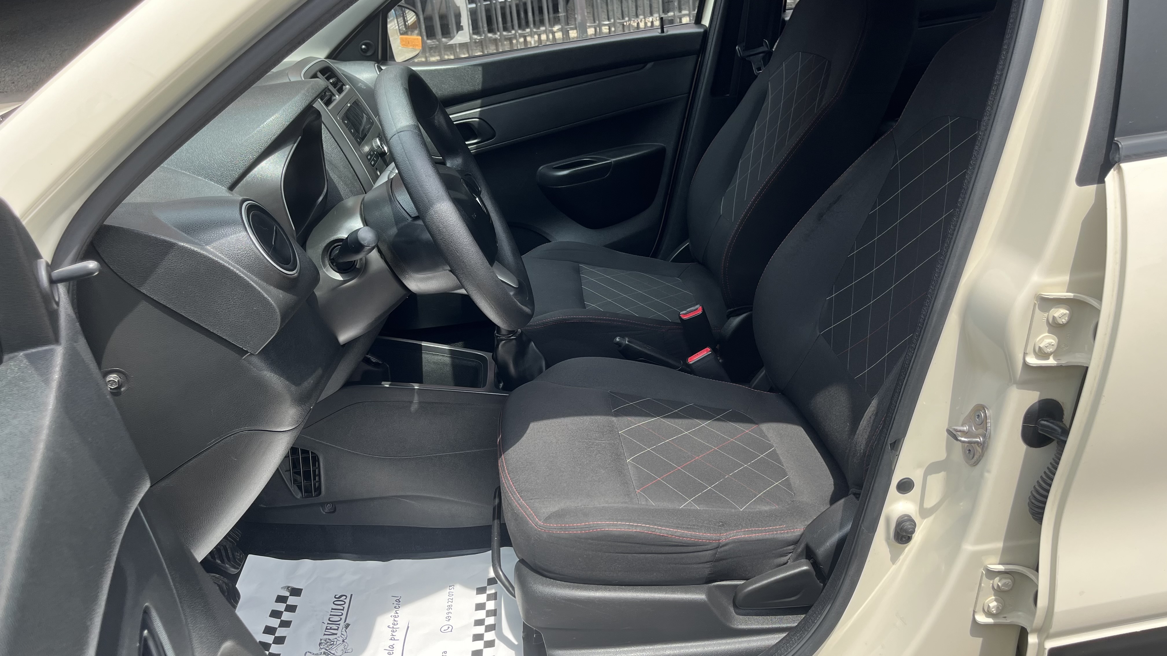 Renault Kwid 1.0 Zen 12V Flex 5P Manual… - foto 7
