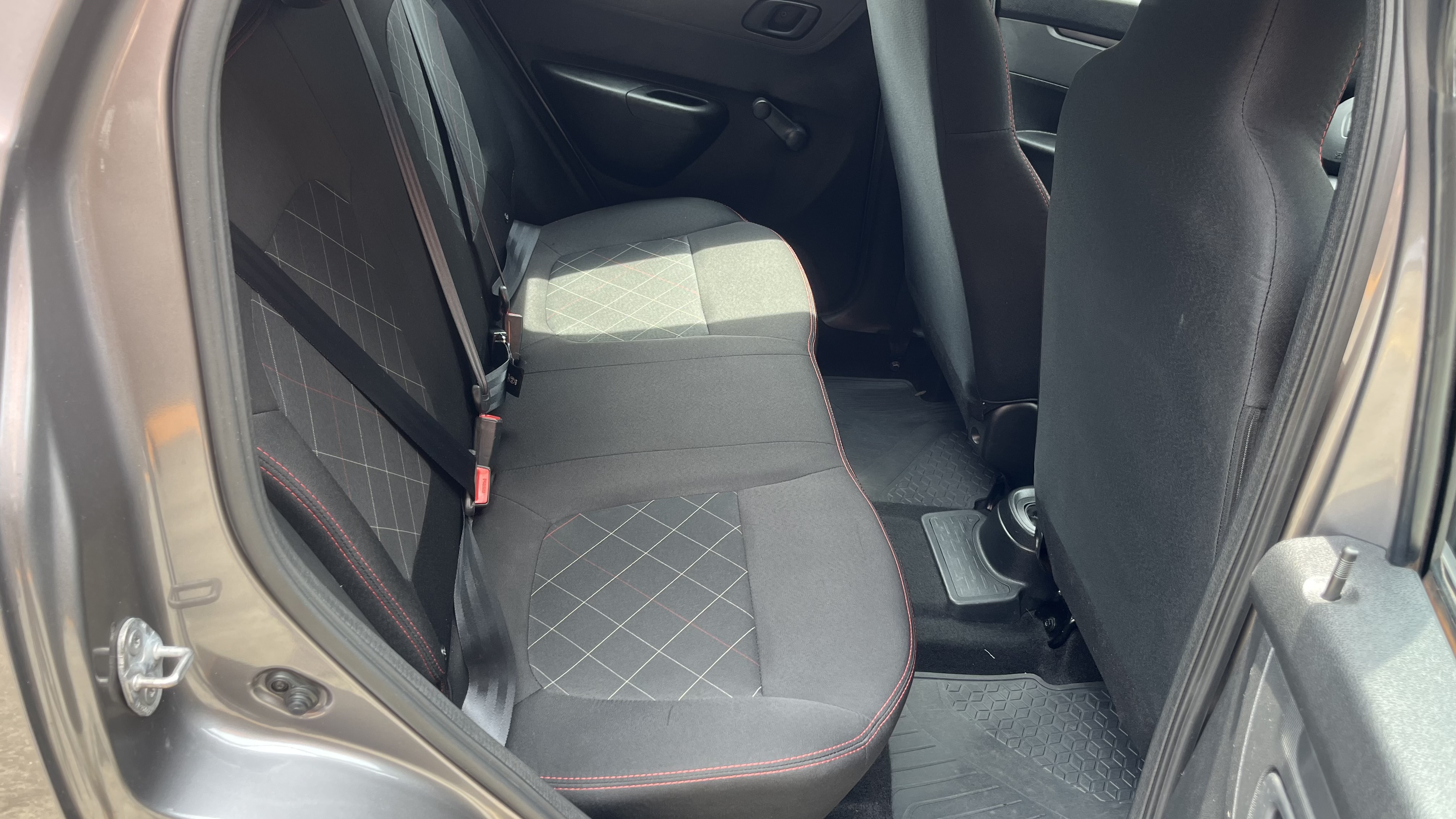Renault Kwid 1.0 Zen 12V Flex 5P Manual… - foto 8